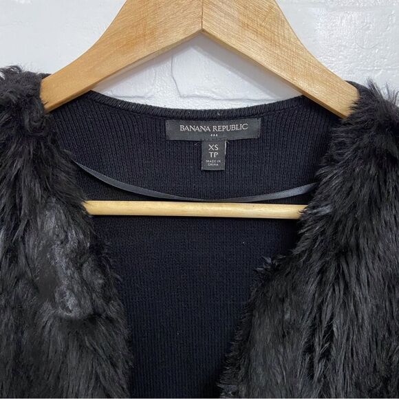 BANANA Republic black cardigan faux fur and cotton vest cardigan in XS - Picture 5 of 14